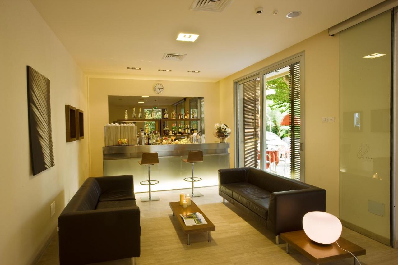 Hotel Villa Saba Белларія-Іджеа-Марина Екстер'єр фото